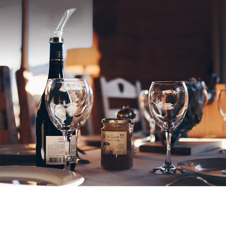 Eagle Beak Wine Pourer