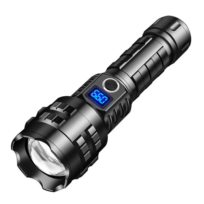 Q013 Outdoor Highlight Flashlight with 18650