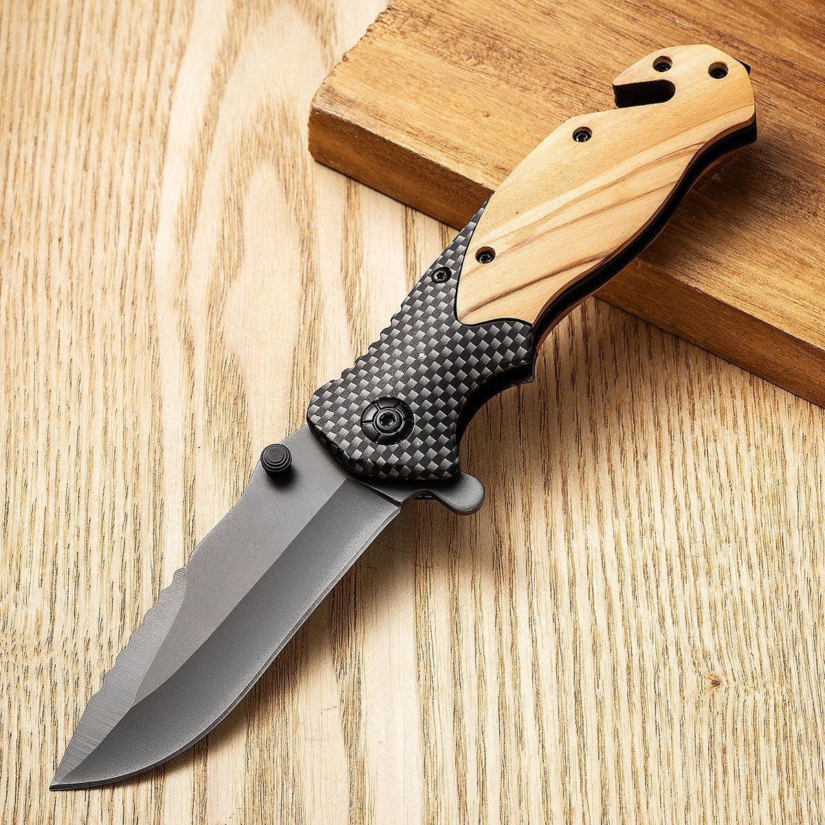 X50 Outdoor Stainless Steel Folding Knife