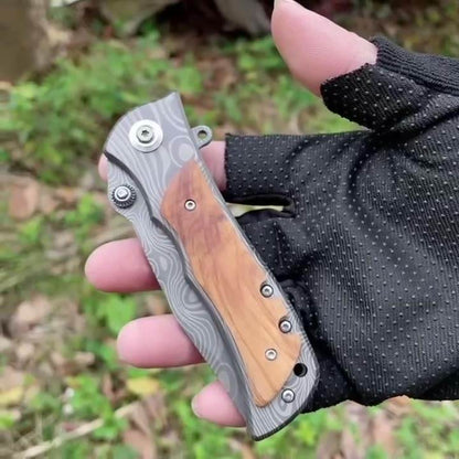 Outdoor Laser-Engraved Folding Knife