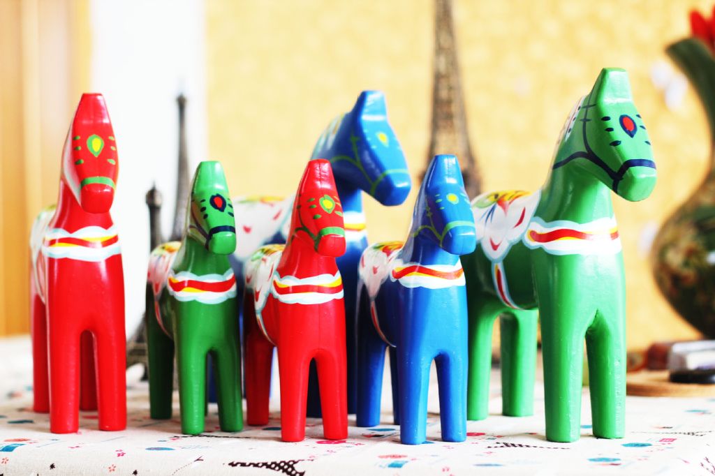 Nordic Swedish Dala Painted Horse