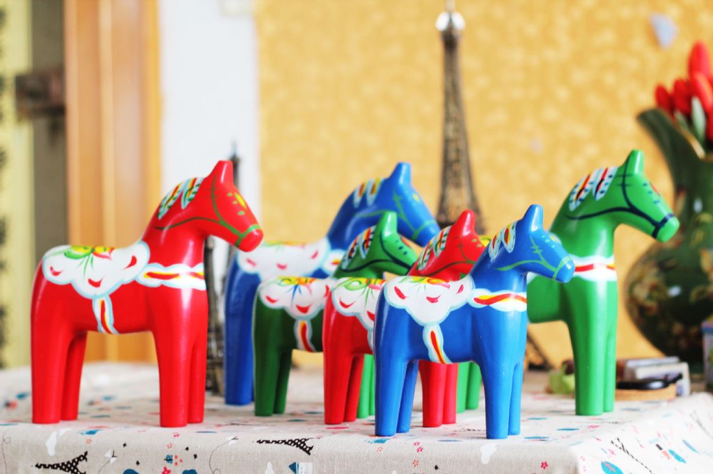 Nordic Swedish Dala Painted Horse