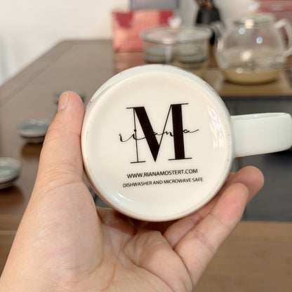 Ceramic mugs with customized logo--Bum design